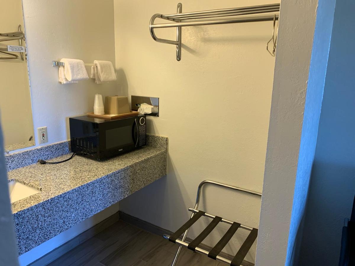 Landmark Inn Osawatomie Zewnętrze zdjęcie