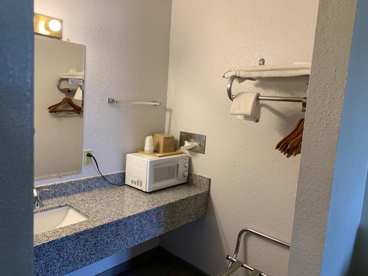 Landmark Inn Osawatomie Zewnętrze zdjęcie
